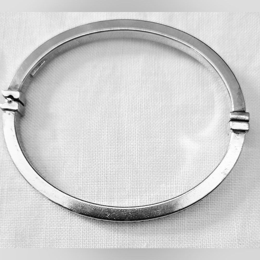 Sterling Silver Bracelet w/ Magnetic Clasp -  Interior Width 6.5" - Picture 3 of 6
